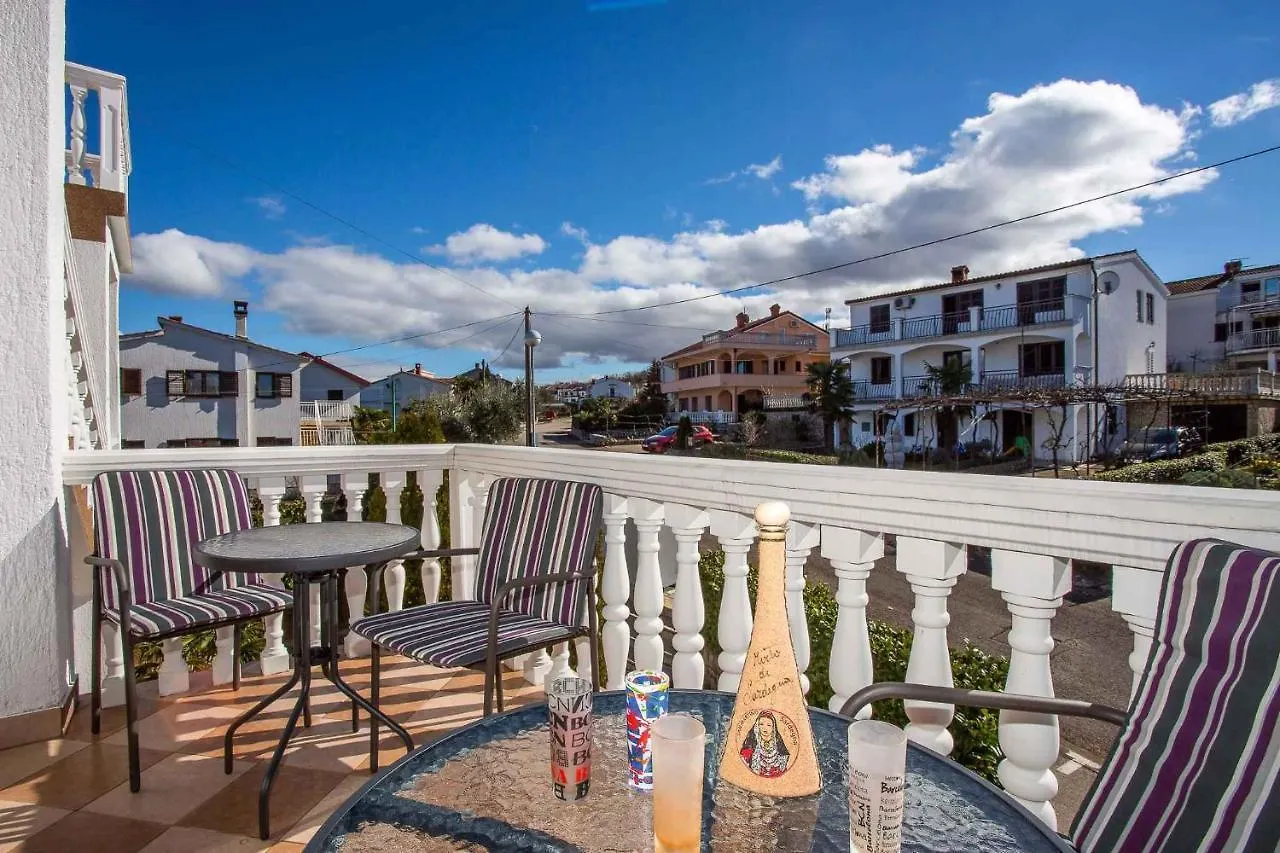 Apartment In Njivice/Insel Krk 13321 Croatia